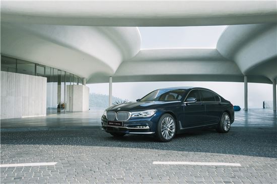 BMW 750Li xDrive 