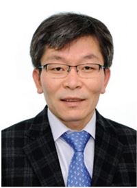 ▲ 김영무 팍스넷 대표이사
