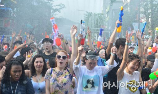 [포토]'신나는 물총축제'