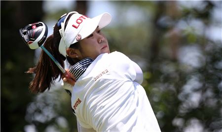 이소영, 생애 첫 우승 "퍼팅 그립 바꿨더니"