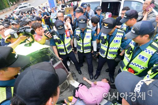 [포토]쓰러진 외침 