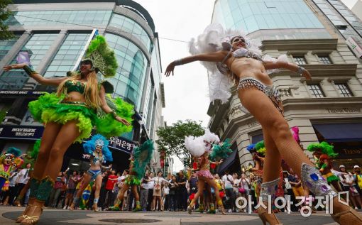 [포토]롯데월드 쿨썸머 핫삼바 페스티벌 