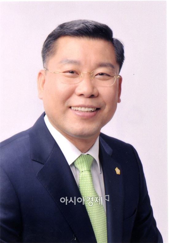 <광주광역시의회 제7대 후반기 의장으로 선출된 이은방 의원(국민의당·북구6)>