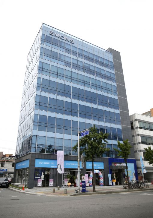 에몬스가구, 서울 직영 '송파 전시장' 오픈