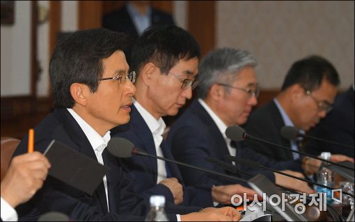 [포토]발언하는 황교안 국무총리