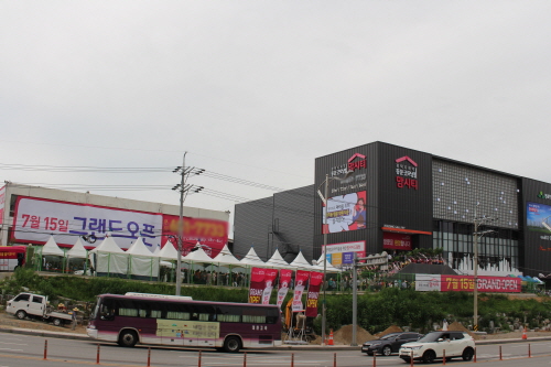 주말 3만 5천여명 방문한 평택 지제역 동문 굿모닝힐 맘시티 오늘 특별공급 시작으로 21일, 25일 청약 진행