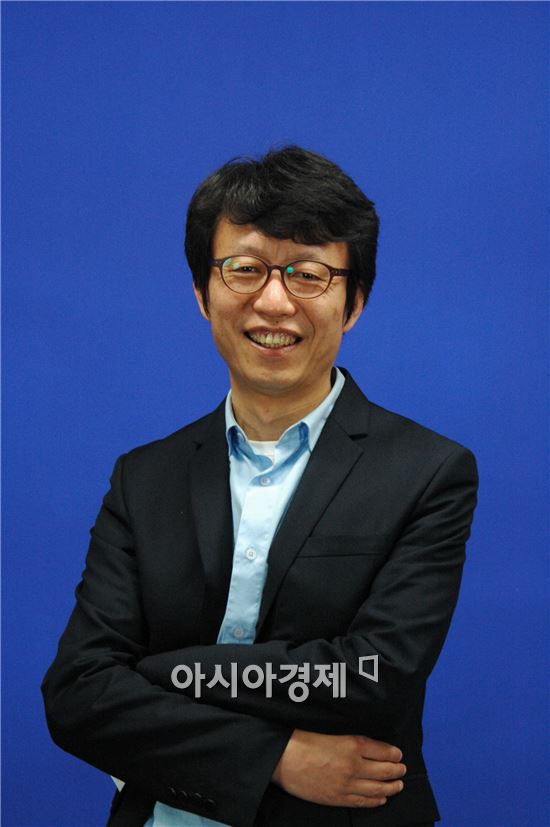 <한국매니페스토실천본부 이광재 사무총장>