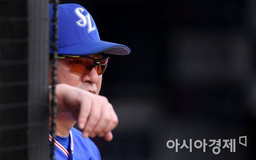 [김현민의 포토리포트]더 붉어진 살구아재의 낯빛