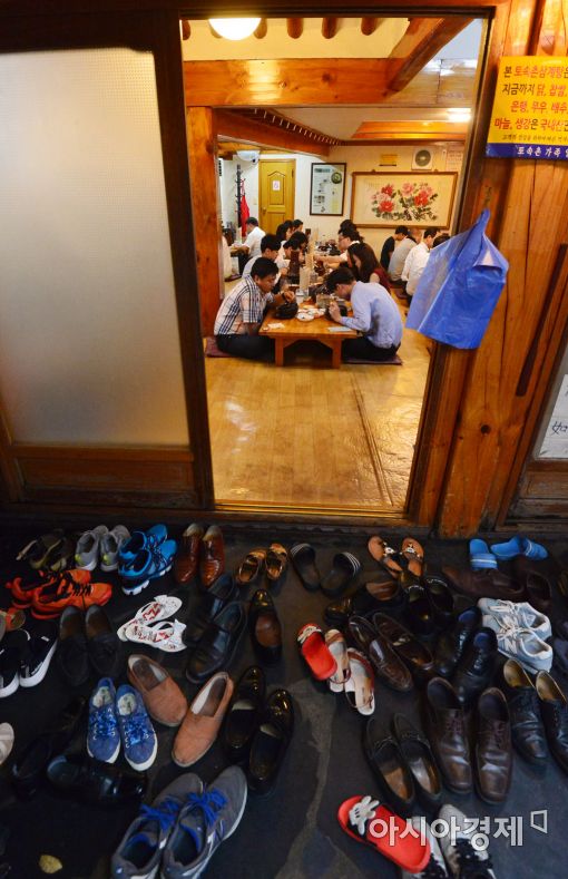 [포토]북적이는 삼계탕집