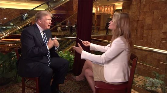 2015년 케이티 터르와 도널드 트럼프의 인터뷰(사진=NBC뉴스 화면 캡쳐)