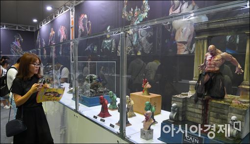 [포토]어른들 놀이터 '서울키덜트페어'