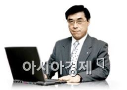 [위기의 롯데]경영권 '키맨'…황각규 vs 쓰쿠다·고바야시 