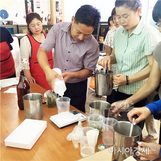 ‘친환경 비누 무료 보급’한국생활개선곡성군연합회 선행