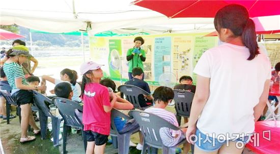 “태양열로 요리를?” 장흥군 기후교실 ‘인기’