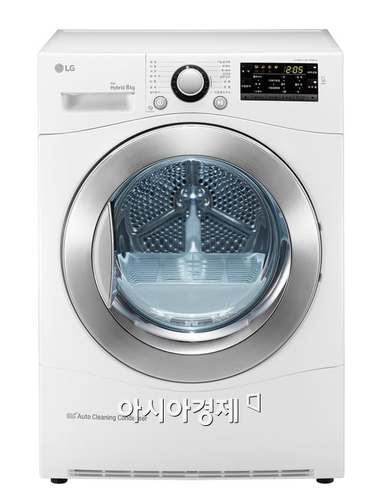 ▲LG전자 트롬 건조기.(제공=RH8WA)
