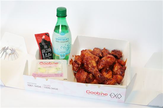 콜라 대신 탄산수? 굽네치킨, '보헤미안 스파클링 워터' 제공