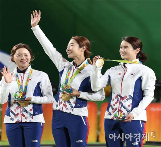 2016 리우올림픽에서 대한민국 여자 양궁대표팀이 단체전 8연패를 이루면서 ‘전남체육중·고등학교 출신’최미선(20) 선수에도 관심이 쏠리고 있다.사진제공=전남도교육청