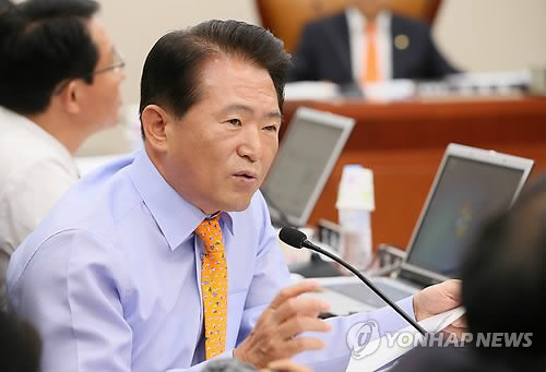 김한표 의원 ‘공짜 오피스텔 제공받은’ 혐의로 경찰 조사 마쳐