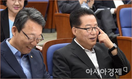 박지원 "국회선진화법, 與野 합의로 개정해야"