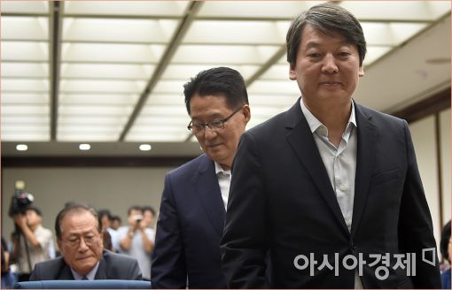 [포토]강연회 참석한 안철수 전 대표