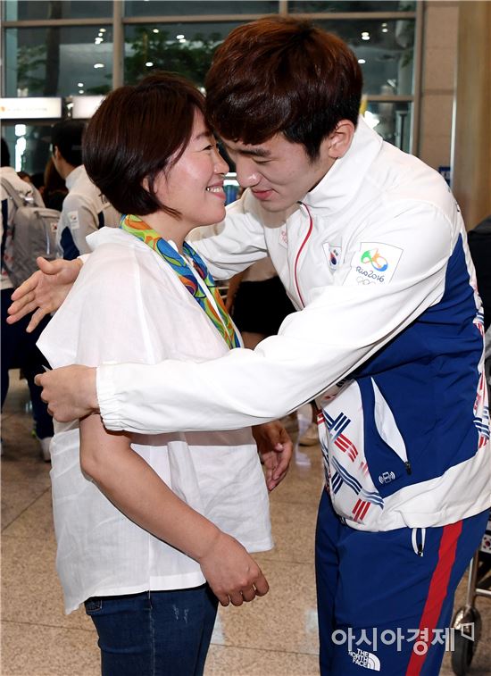 [포토]박상영, '어머니께 금메달 안겨드려요'