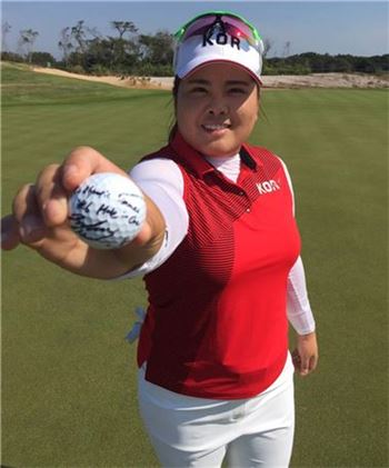 박인비, 선두 "금메달 꿈이 현실로~"(1보)