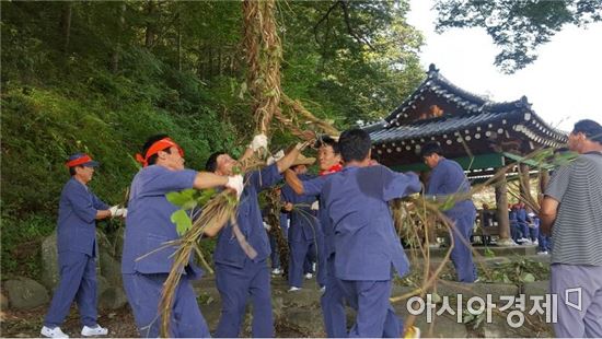 담양군 “전통과 현대를 엮다”