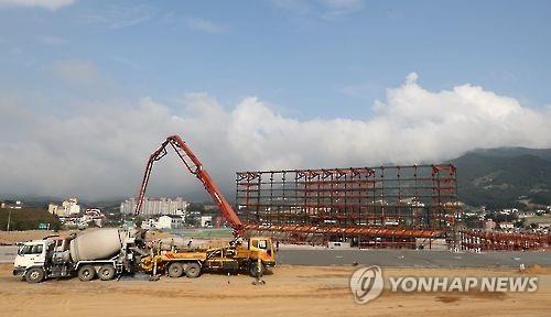 건축 중인 평창동계올림픽 플라자. 사진=연합뉴스