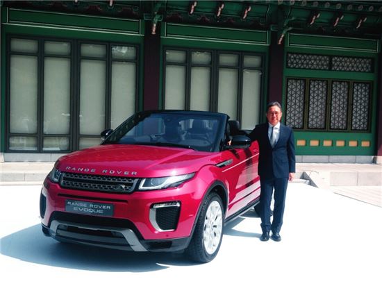 백정현 대표 "국내 유일 컨버터블 SUV, 스포츠카와 경쟁"