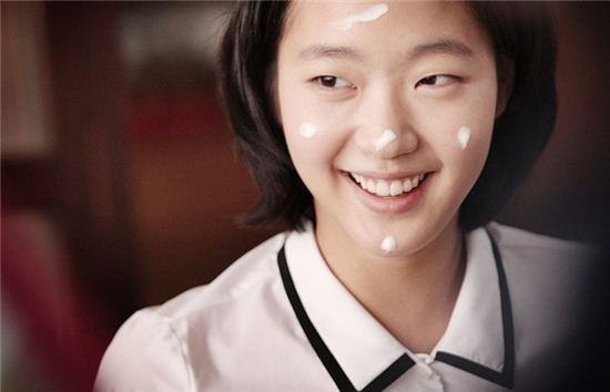 [뉴스의눈]김고은-신하균 열애와 영화 '은교' 헌화가