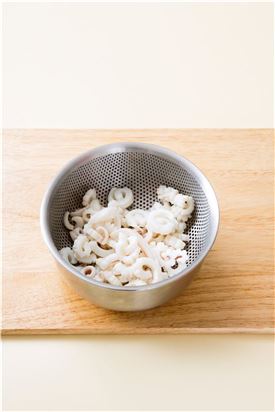 「오늘의 레시피」오징어 오이냉채