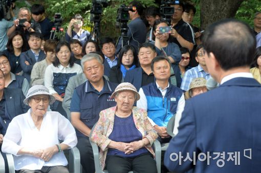[포토]'기억의 터' 제막식에 참석한 김복동, 길원옥 할머니