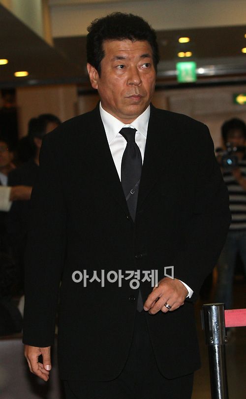 배우 김동현
