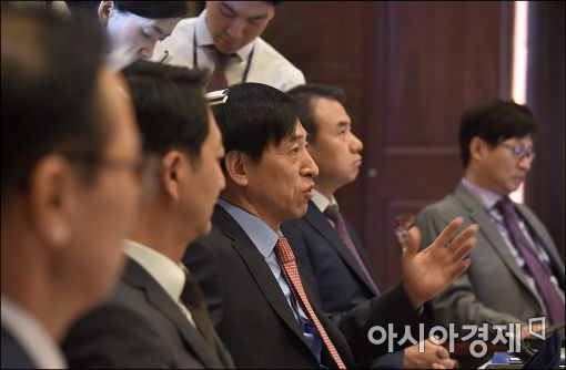 이주열 총재, 직접 저출산·고령화 리스크 언급한 까닭은…