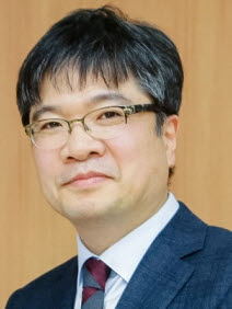 안영근 교수