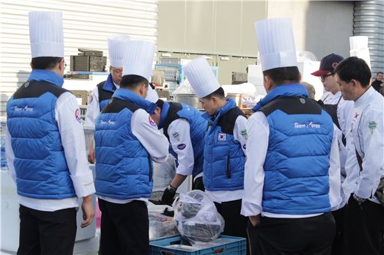 [요리올림픽②]떡볶이 세계화? 정부가 꿈깨야 하는 이유