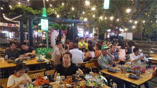 하이트진로, '베트남 법인' 설립…현지 시장 공략 본격화