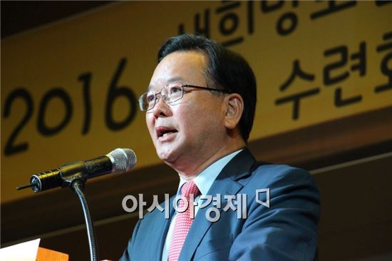 '다수 잠룡'의 역효과…근심하는 민주당