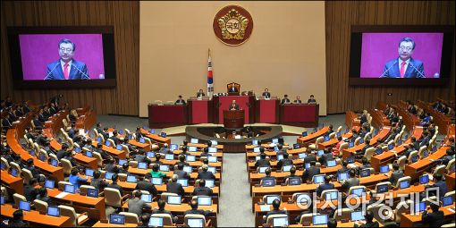 [포토]이정현 국회 대표연설
