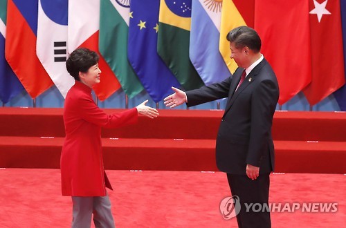 박근혜 대통령(왼쪽)과 시진핑 중국 국가주석. (사진=연합뉴스)