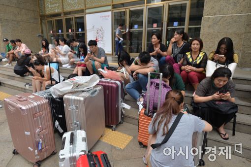 [포토]MCM 레드키스 행사 기다리는 요우커들