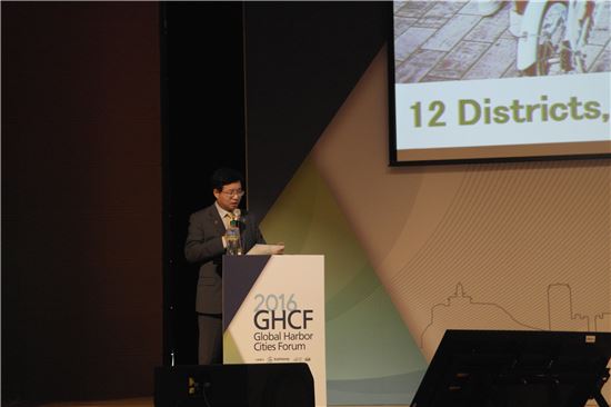 염태영 수원시장 '생태교통페스티벌' 노하우 세계에 전수