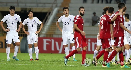 [월드컵 예선] 우즈베키스탄, 카타르 잡고 A조 1위…한국은 3위