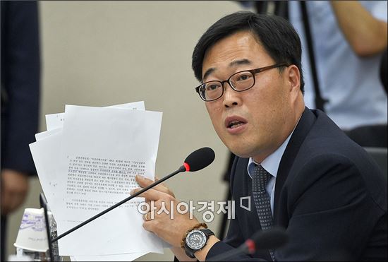 [서별관청문회]김기식 "홍기택, 대우조선 분식 관련 속임당했다고 말했다"