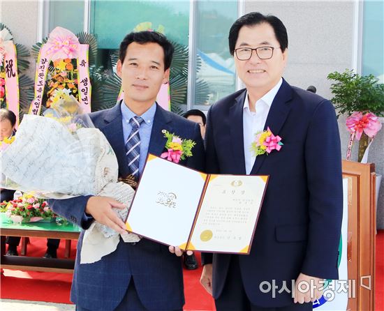 완도군 생일면 다목적복지회관 준공