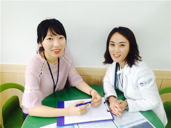성산2동 김용래 복지플래너와 박미경 방문간호사