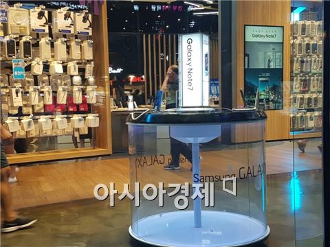 삼성전자, 갤럭시노트7 교환 장려…"통신비 지원 검토"