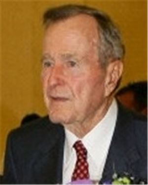 조지 HW 부시, "클린턴 후보에 투표하겠다"