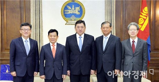 몽골 유력한 차기 대통령 후보, 엥흐볼드 국회의장 광주 방문 적극 검토