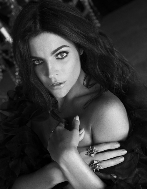 줄리아 로이펠드, 출구 없는 매력